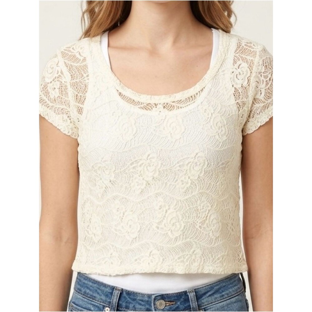 Wet Seal Cream Lace Cropped Tee